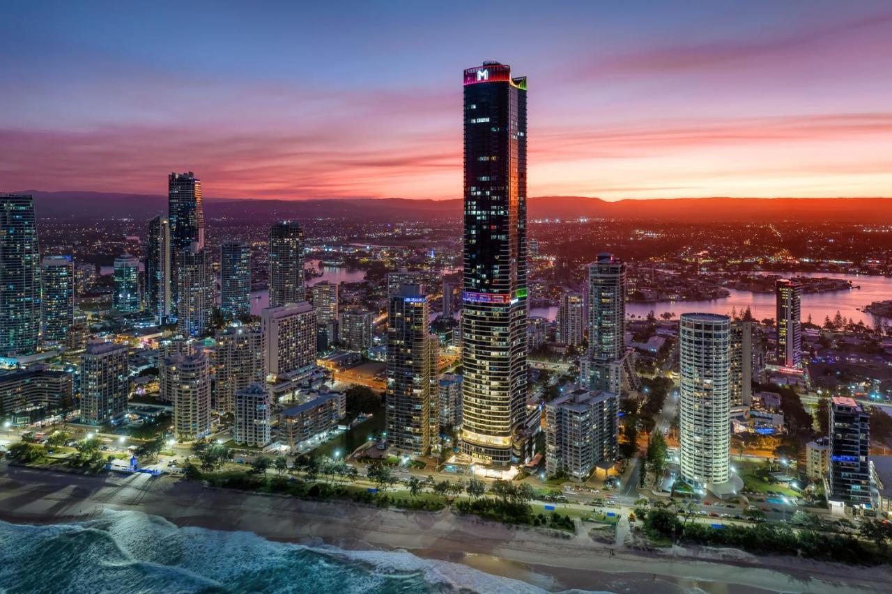 Meriton Suites Surfers Paradise Голд-Кост Экстерьер фото The Sky Tower at the Gold Coast